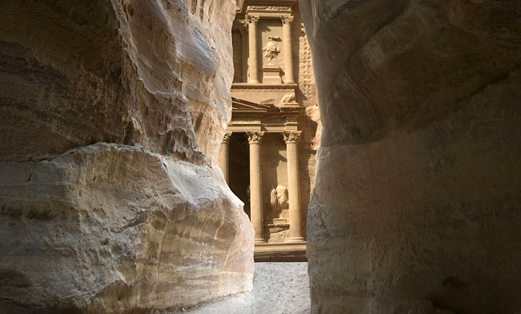 PETRA (JORDAN): Izgubljeni grad uklesan u stijeni