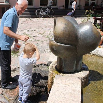 VODA JE ELIKSIR ŽIVOTA: Da li je pijemo na ispravan način