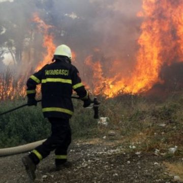 Civilna zaštita Visoko: Upozorenje građanima na opasnost od izbijanja požara