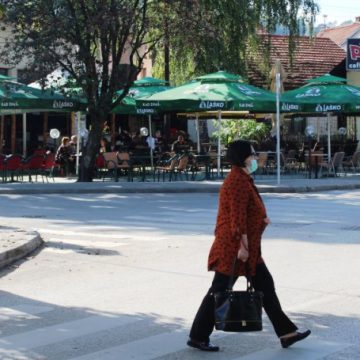 Krizni štab FBiH predložio Vladi ukidanje obaveze nošenja maski na otvorenom