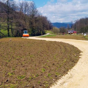 Počela realizacija kapitalnih ulaganja iz Budžeta Grada Visoko: IZGRADNJA PUTA ORAŠAC – VERUŠA