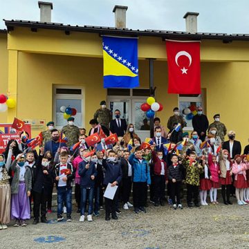 Turska vojna misija finansirala rekonstrukciju Područne škole Kulin Ban u Srhinju kod Visokog