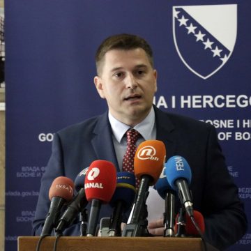 Krizni štab Federacije BiH donio nove preporuke u borbi protiv Covida-19