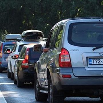 Zbog visokih temperatura na put krenuti u ranim jutarnjim ili kasnim popodnevnim satima