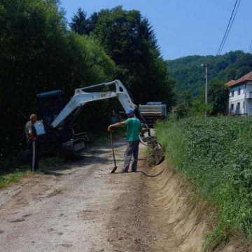 Stanovnici naselja Halilovići uskoro dobijaju novi asfalt