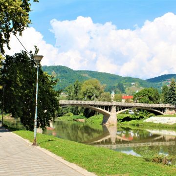 Krajem dana u Visokom naoblačenje