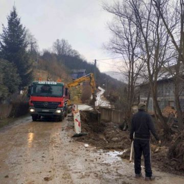 U TOKU RADOVI NA SANACIJI  KLIZIŠTA U MZ PODVINCI