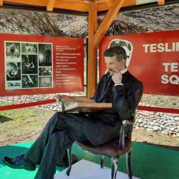 “NIKOLA TESLA” U DOLINI PIRAMIDA