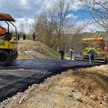 PRIPREME ZA NOVU TURISTIČKU SEZONU: Fondacija završila asfaltiranje četvrte dionice puta na Ravnama