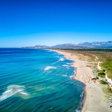 JADRANSKA COPACABANA: Pješčana plaža duga 13 kilometara na koju može stati čak 150 hiljada kupača