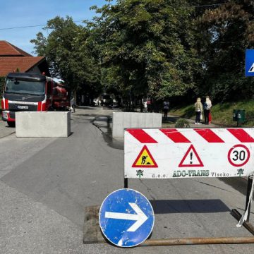 U TOKU su radovi na asfaltiranju dijela puta u ulici Branilaca Bosne