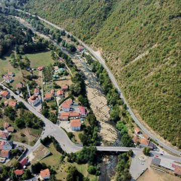 (VIDEO) Pogedajte kako su uoči kiše izgledali Mlinovi na Bucima, snimljeni iz vazduha