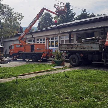 U TOKU JE ZAMJENA KROVA NA STAROM OBDANIŠTU