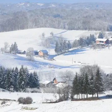 STIGLA PROGNOZA: Evo kada možemo očekivati prvi snijeg u našoj zemlji