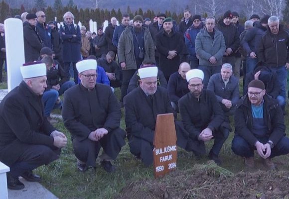 Upriličena komemorativna sjednica i obavljena dženaza povodom smrti ratnog komandanta A RBiH Faruka Buljušmića